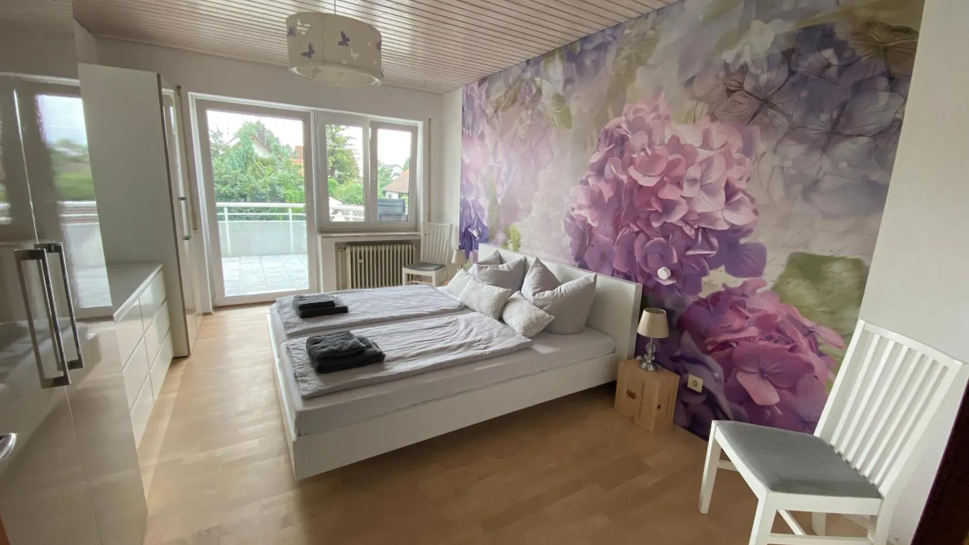Large Apartment For 6, 3 Bedrooms, Next To Munich & Airport Ismaning Německo